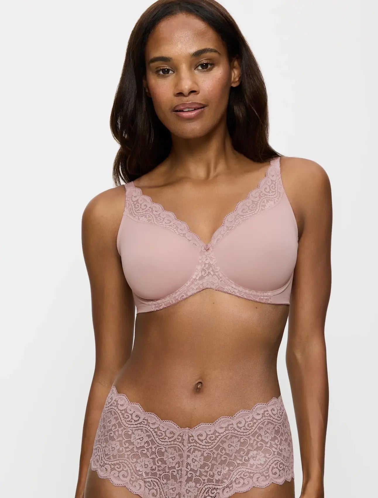 Beugel BH naadloos minimizer - Amourette W01 R - 1347 Mauve rose