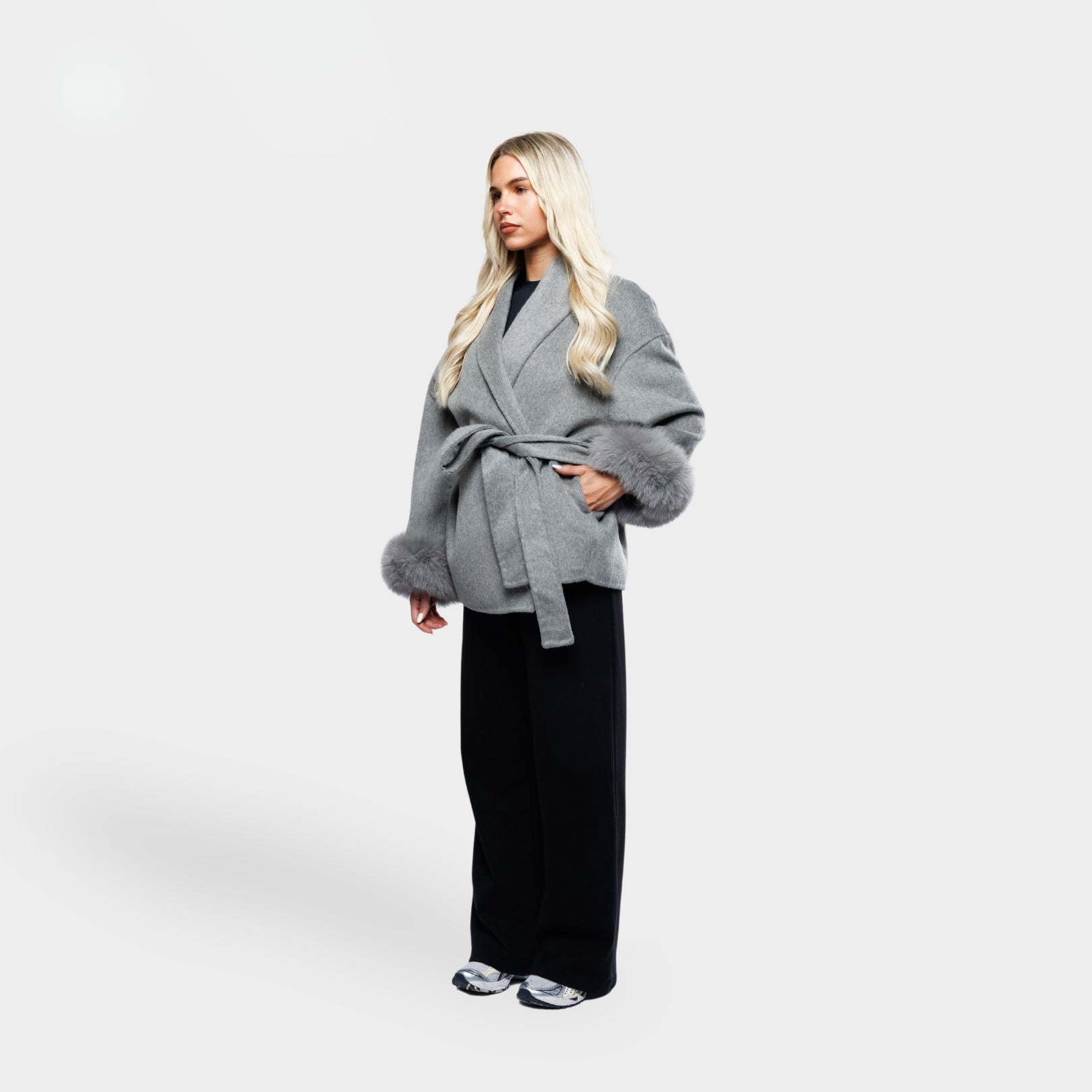 Noire Luxe Wrap