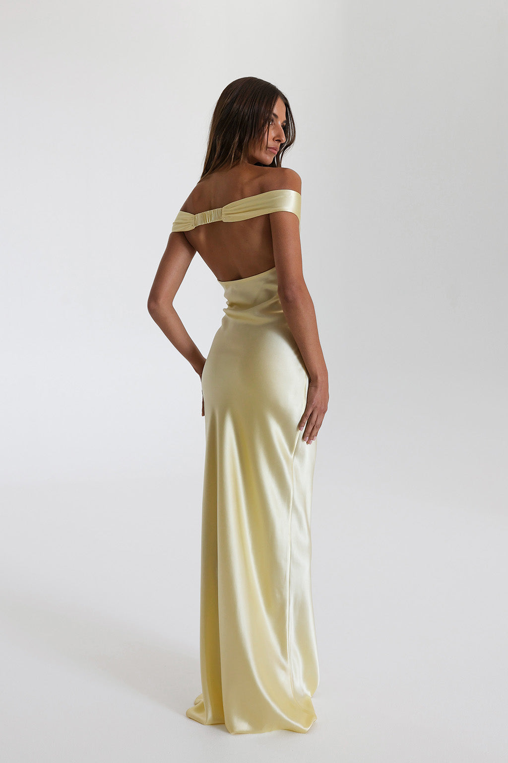 Layorza Satin Glow