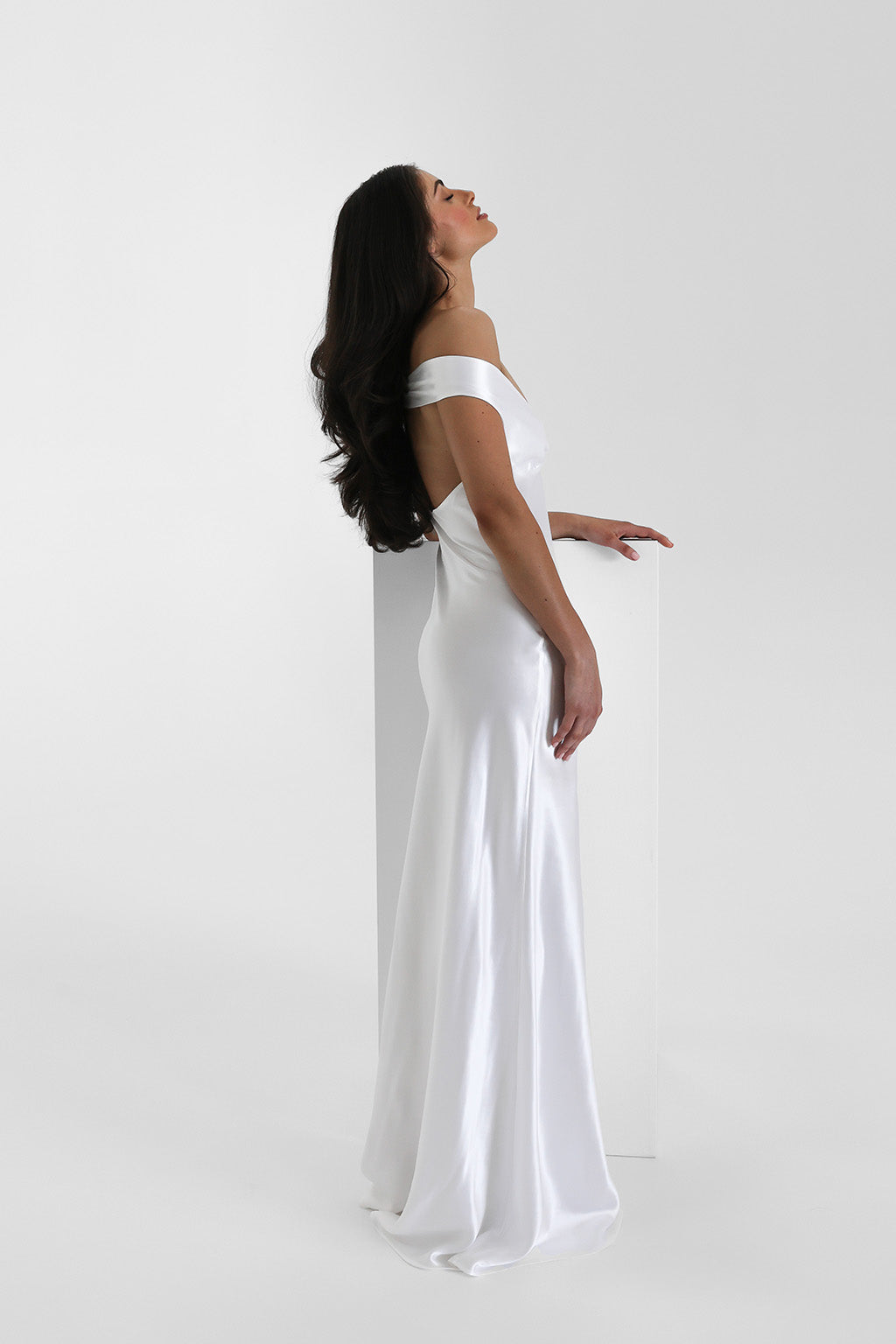 Layorza Satin Glow