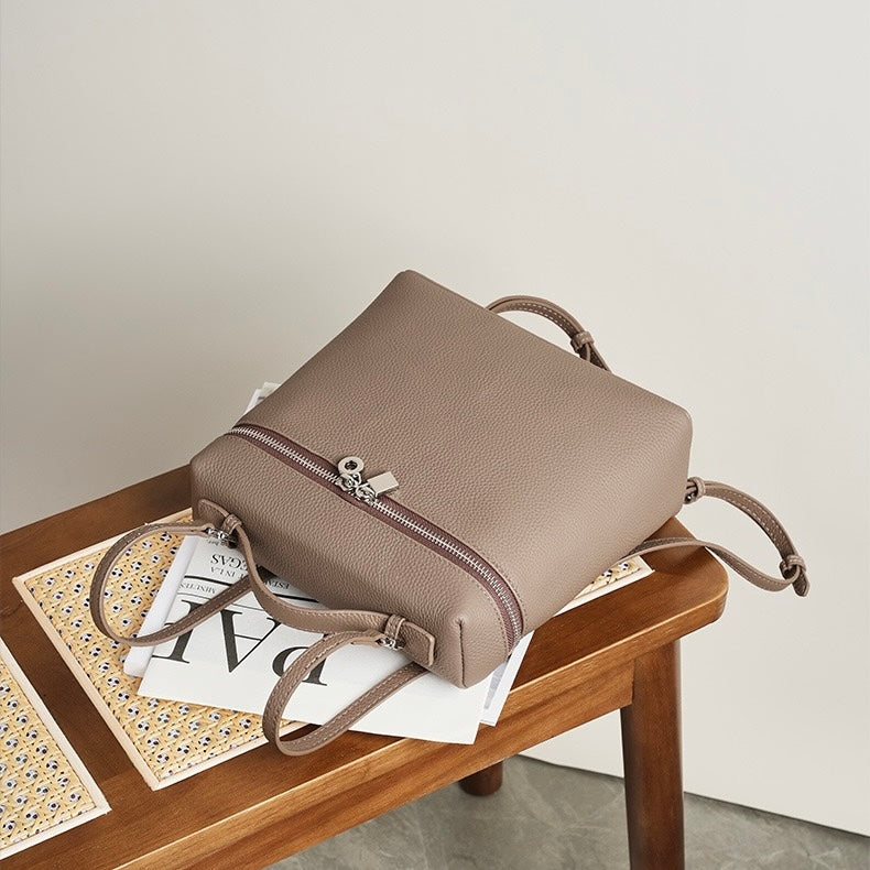 Utsökt lyxig ryggsäck i äkta läder för kvinnor