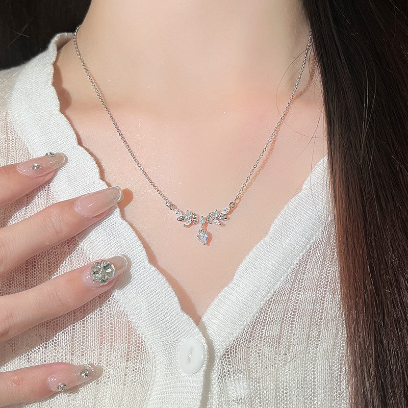 Drömhalsband för lagerblommor