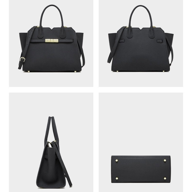 Klassisk strukturerad läderväska med guldfärgade detaljer