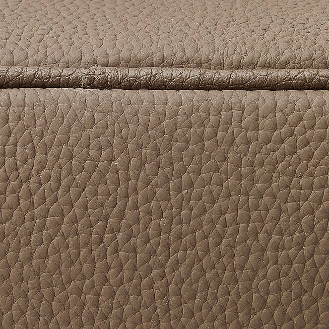 Kosmetikväska i äkta läder med flera fack