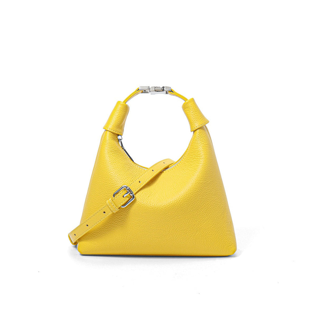 Minimalistisk texturerad läderhalvmåne hoboväska