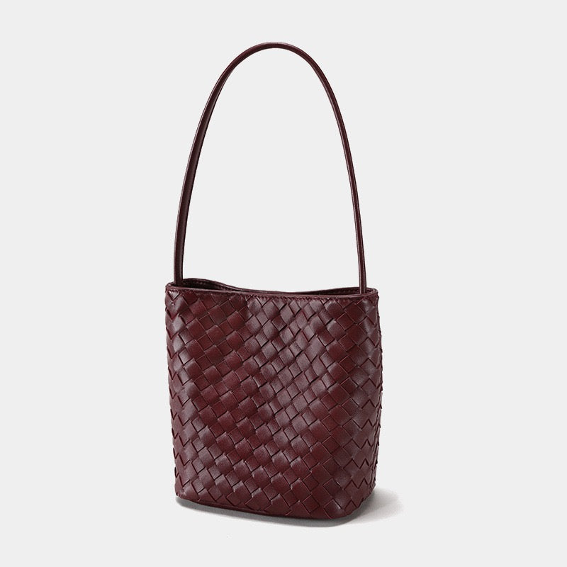 Handgjord retrovävd bucketväska i äkta fårskinn för kvinnor