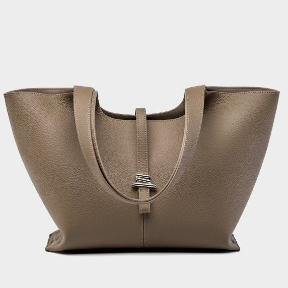 2025 Ny damväska i äkta läder med stor kapacitet för pendling