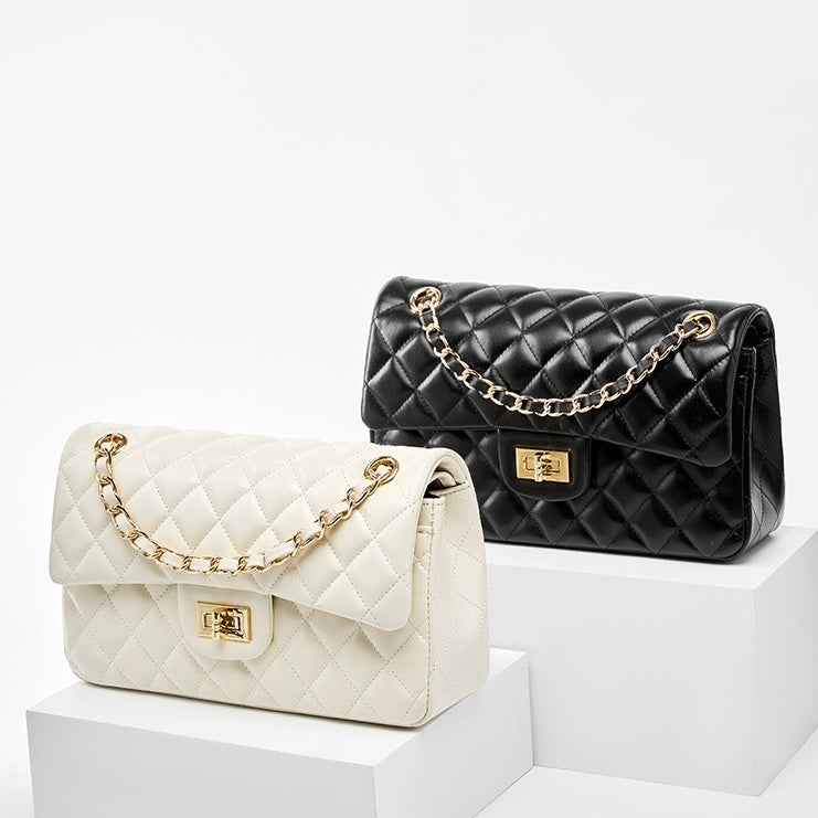 Inspired Quilted Axelremsväska i äkta läder för kvinnor