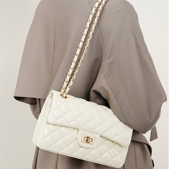 Inspired Quilted Axelremsväska i äkta läder för kvinnor