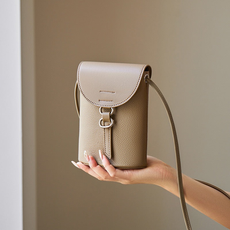 Lyxig mini-axelväska i äkta läder för kvinnor