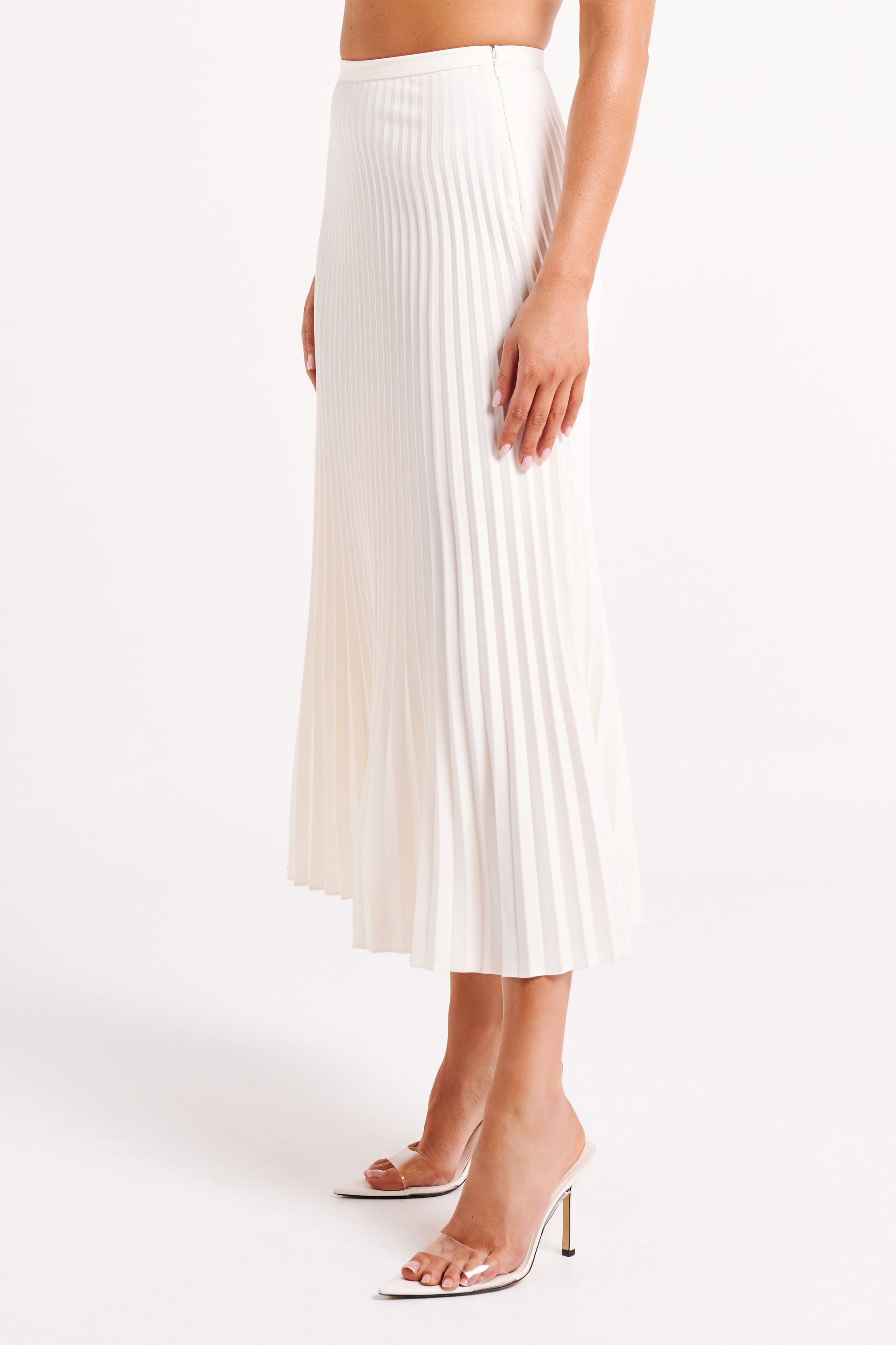 Layorza Celeste Pleated Skirt