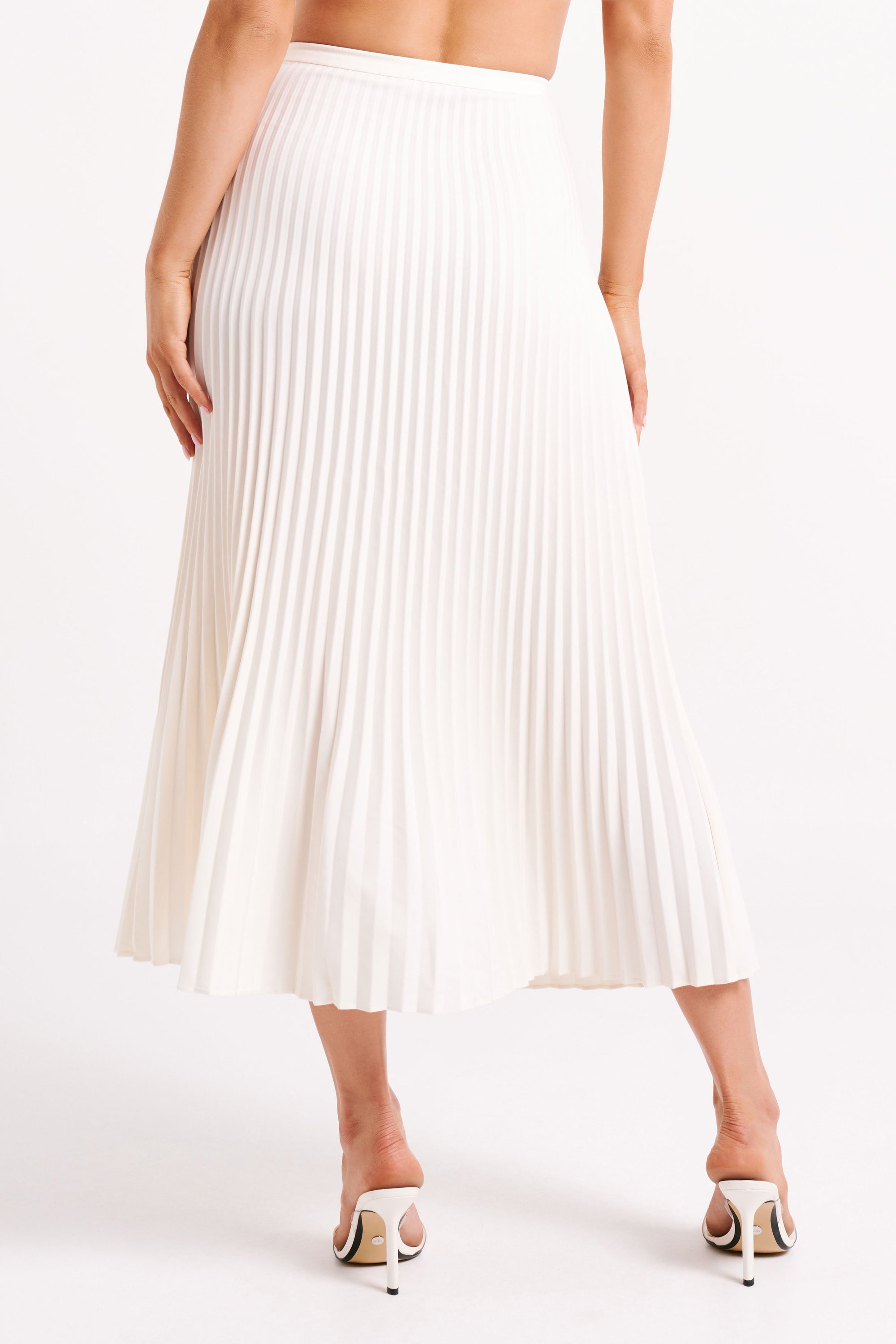 Layorza Celeste Pleated Skirt